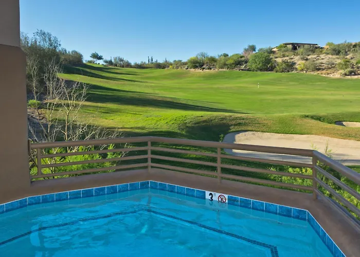 Hotel At Eagle Mountain 3*