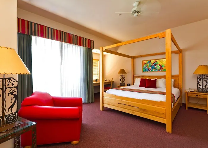 Hotel At Eagle Mountain 3*
