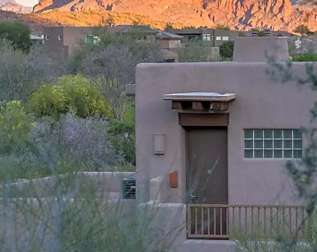 Hotel At Eagle Mountain